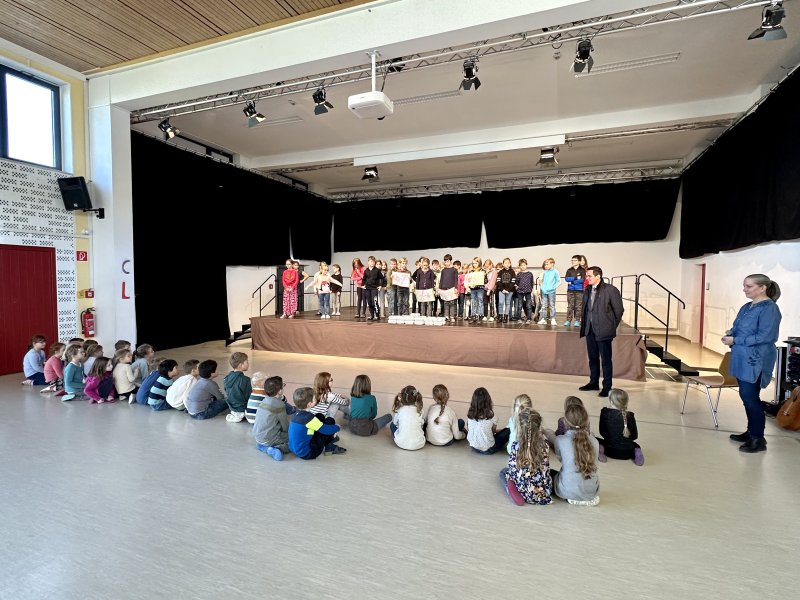 	Bio-Brotboxen für alle Kinder der ersten Klassen